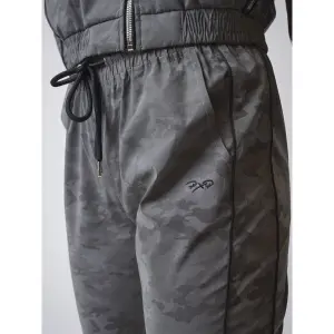Reflektierende Camouflage-Druck-Jogginghose für Damen Project X Paris CAMO REFLECT image-5