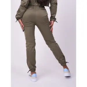 Damen Sweatpants mit aufgesetzten Taschen Project X Paris image-3