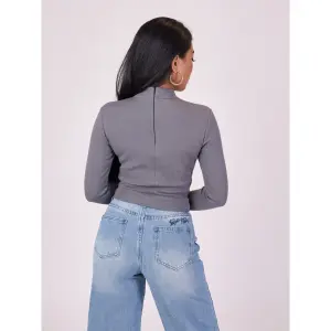 Top com abertura no peito para mulher Project X Paris image-2