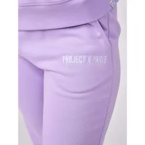 Basic Jogginghose mit Logo-Stickerei für Frauen Project X Paris image-4