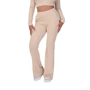 Ausgestellte Hose mit geripptem Dreifach-Logo für Damen Project X Paris image-0