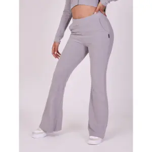 Utsvängda byxor i ribbad trikå med logo för kvinnor Project X Paris image-2