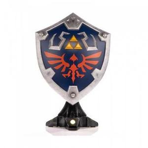 634zel002-pvc-shield-figurine-f4f-breath-of-the-wild-hylian-collector-multicolour-24x14x35-5-cm