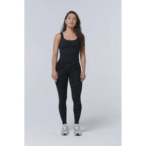 product/f/a/fabletics_lg1937944-0001_black_7.jpg
