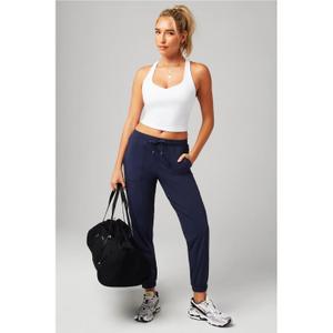 product/f/a/fabletics_tk2458598-3570_classic-white_4.jpg