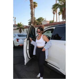 product/f/a/fabletics_tk2458598-3570_classic-white_5.jpg