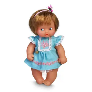 Classic doll 4 models Famosa image-3