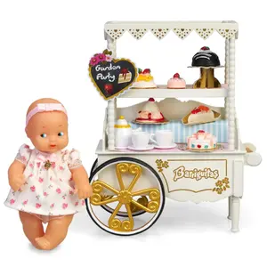 Carrello per bambole e snack Famosa image-2