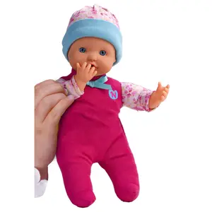 Kissing doll Famosa image-2