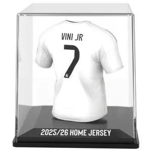 Figurita de colección Real Madrid Vini Jr image-3