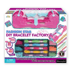 Creative set of bracelets and accessories + storage box Fantastiko image-0