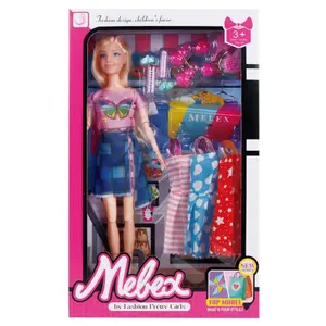 Mannequin doll with 3 dresses Fantastiko image-0