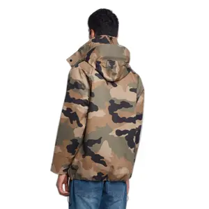 Veste imperméable camo Farah Stratton image-1