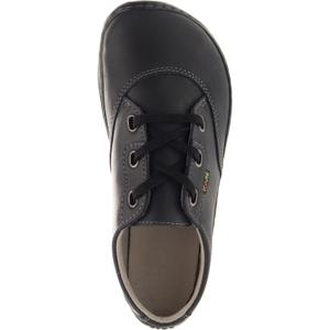 Trainers Fare Bare All-Year image-3