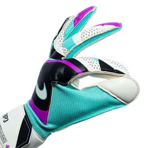 Rękawice bramkarskie Nike Grip3 image-3