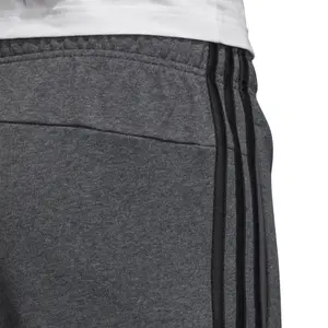 Pantalón de chándal adidas Essentials 3-Stripes Tapered image-5