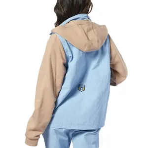 Chaqueta Reebok Classics Gigi Hadid image-2