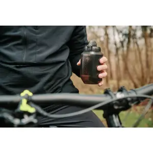 Fahrradflasche mit Halterung und System FIDLOCK Twist 550 image-2