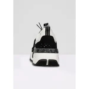 Baskets femme Fila UPGR8 H image-5