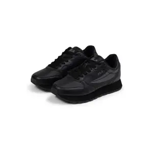 Sneakersy damskie Fila Hypert P image-1