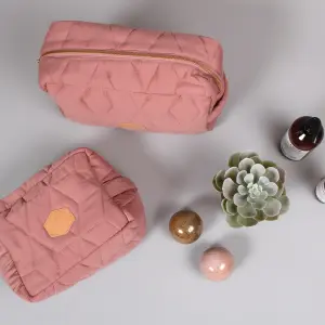 Organic cotton baby toiletry bag Filibabba Soft quilt image-4