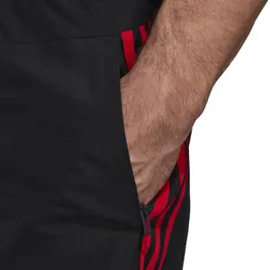 Short home Chiefs 2020 image-4