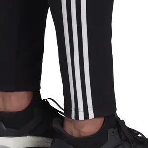 Pantalón de chándal adidas Must Haves 3-Stripes Tapered image-3