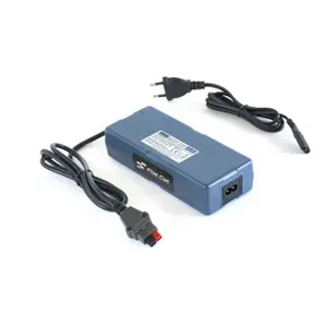 Batterie + chargeur Flat Cat Li-Fe image-0