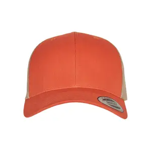 Retro pet Flexfit Trucker 2-Tone image-1