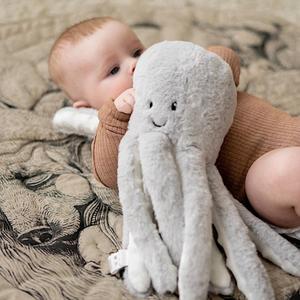 fl1675027-white-noise-plush-olly-flow-amsterdam-white-one-size
