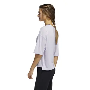 Camiseta de mujer adidas Badge of Sport Univ image-4