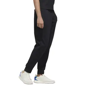 Pantalón de chándal adidas Essentials image-2