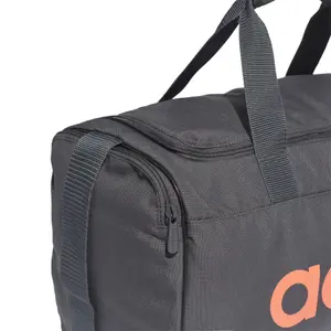 Väska i canvas adidas Linear Logo image-6