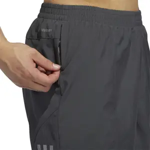 Corto adidas Own The Run Cooler image-5