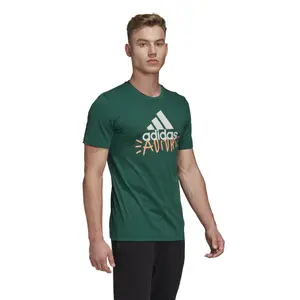 Camiseta adidas Doodle Basic Badge of Sport image-3