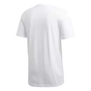 Camiseta adidas 8-Bit Badge of Sport image-4