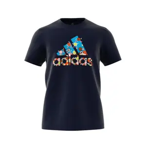 Camiseta adidas 8-Bit Badge of Sport image-0
