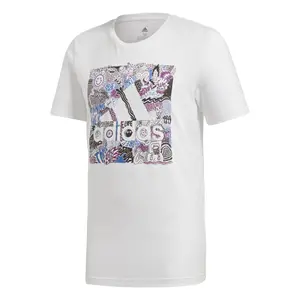 Camiseta adidas Doodle Badge of Sport image-0