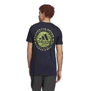 Camiseta adidas Doodle Emblem image-4