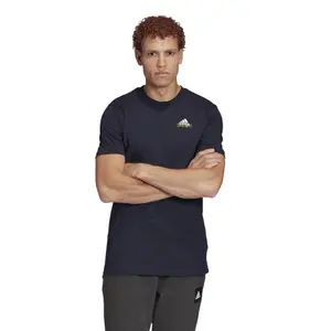 Camiseta adidas Doodle Emblem image-2