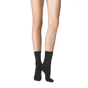 20593-black-chaussettes-femme-fogal-nepal-black