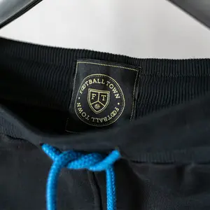 Short Football Town Rampant Lion image-4