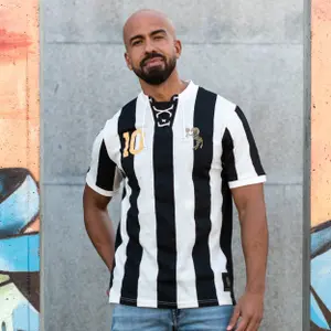 Camiseta con cordones Football Town Retro La Zebra image-1