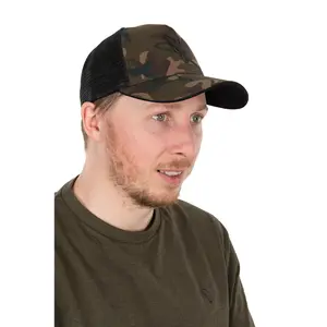 Trucker's pet Fox image-0