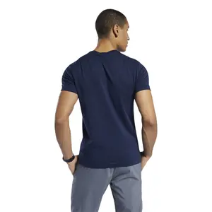 T-shirt Reebok Graphic Series Stacked image-2