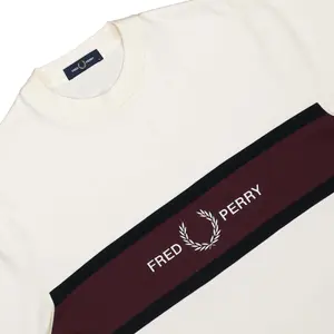 T-shirt κεντητό πάνελ Fred Perry image-4