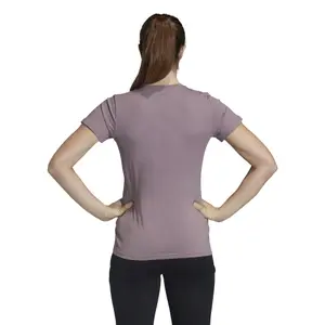 Camiseta de mujer adidas Must Haves Badge of Sport image-6