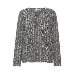 Blusa feminina fransa Kiki image-0