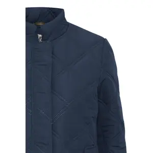 Women's  fransa Fay 2 Quilted Jacket image-5