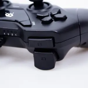 Manette de jeu filaire pour PS3 et PC sans emballage Freaks & Geeks image-2